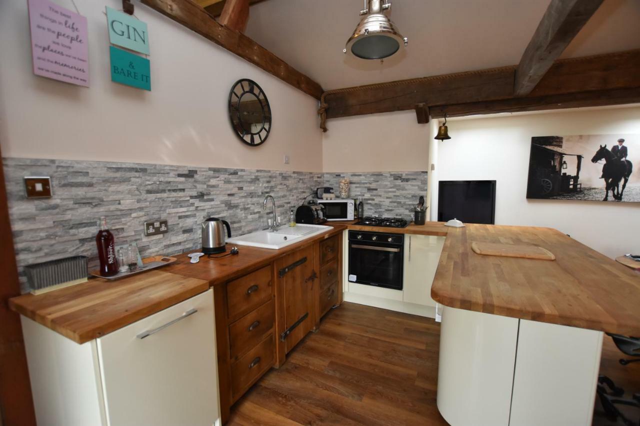 Oak Tree Stables Cottage Birmingham Esterno foto