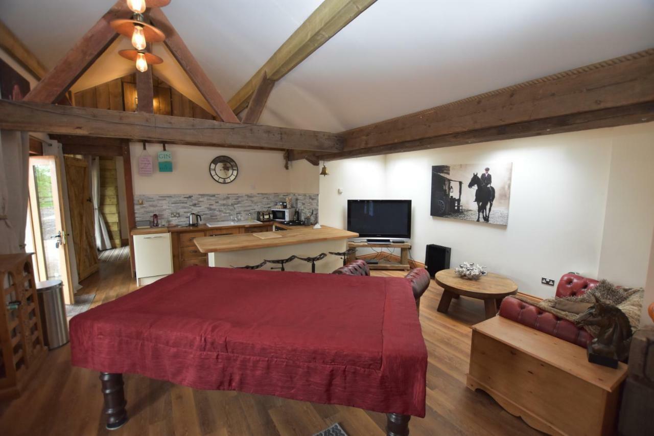 Oak Tree Stables Cottage Birmingham Esterno foto